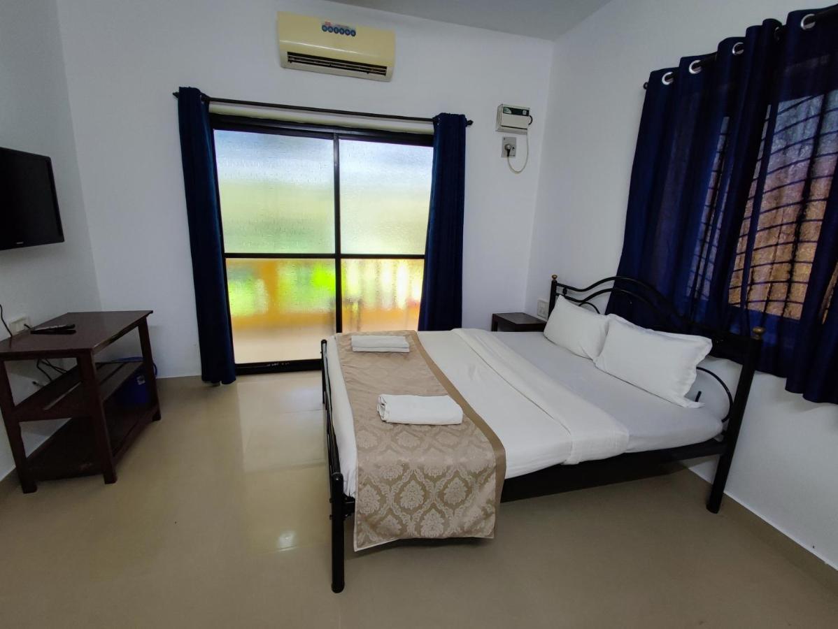 Maria Comfort Stay Baga Exterior foto